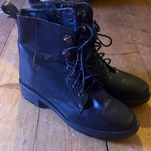 LeatherBlack Lace-Up Ankle Boots